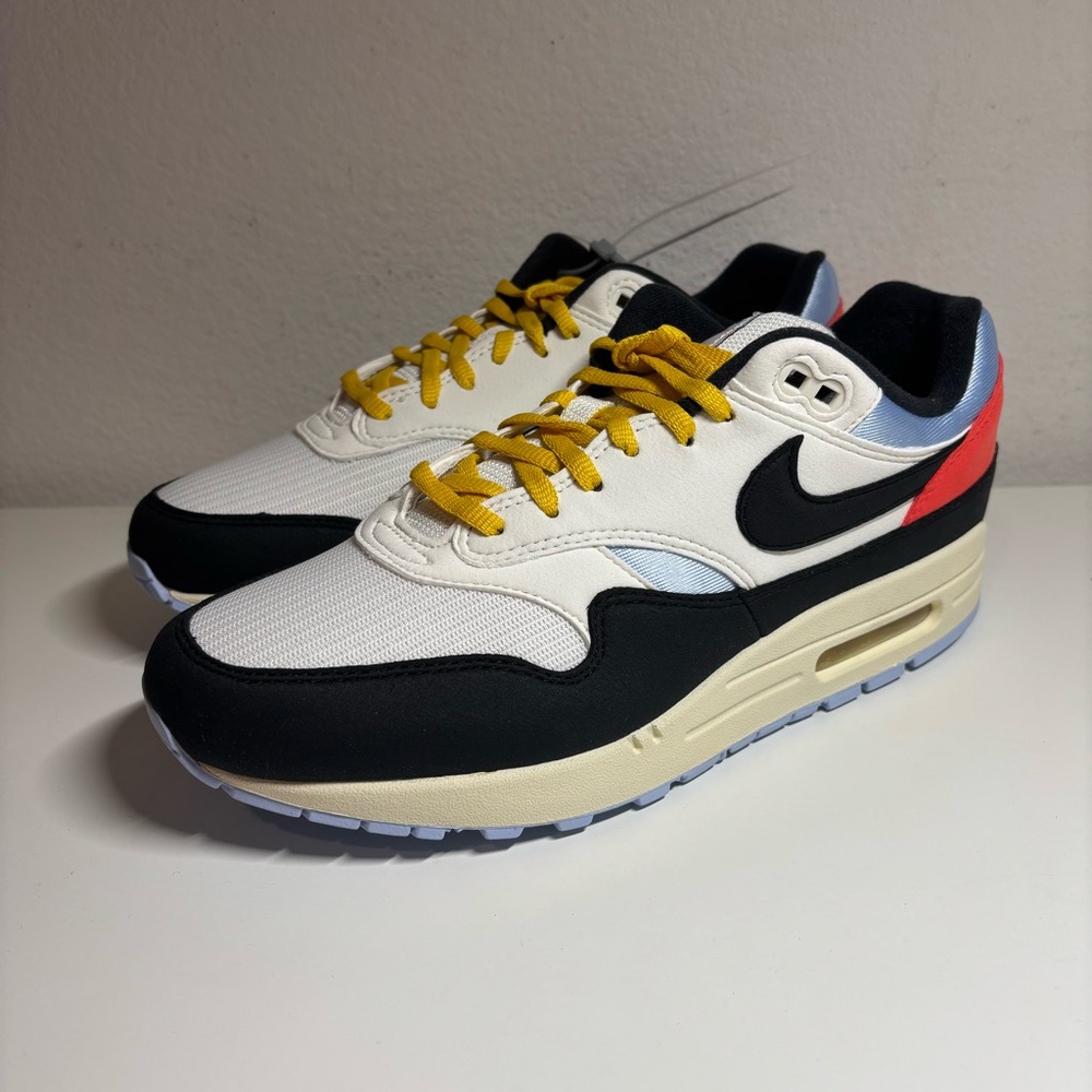 NEW NIKE Air Max 1 Sail Royal Tint Womens Size 9.5